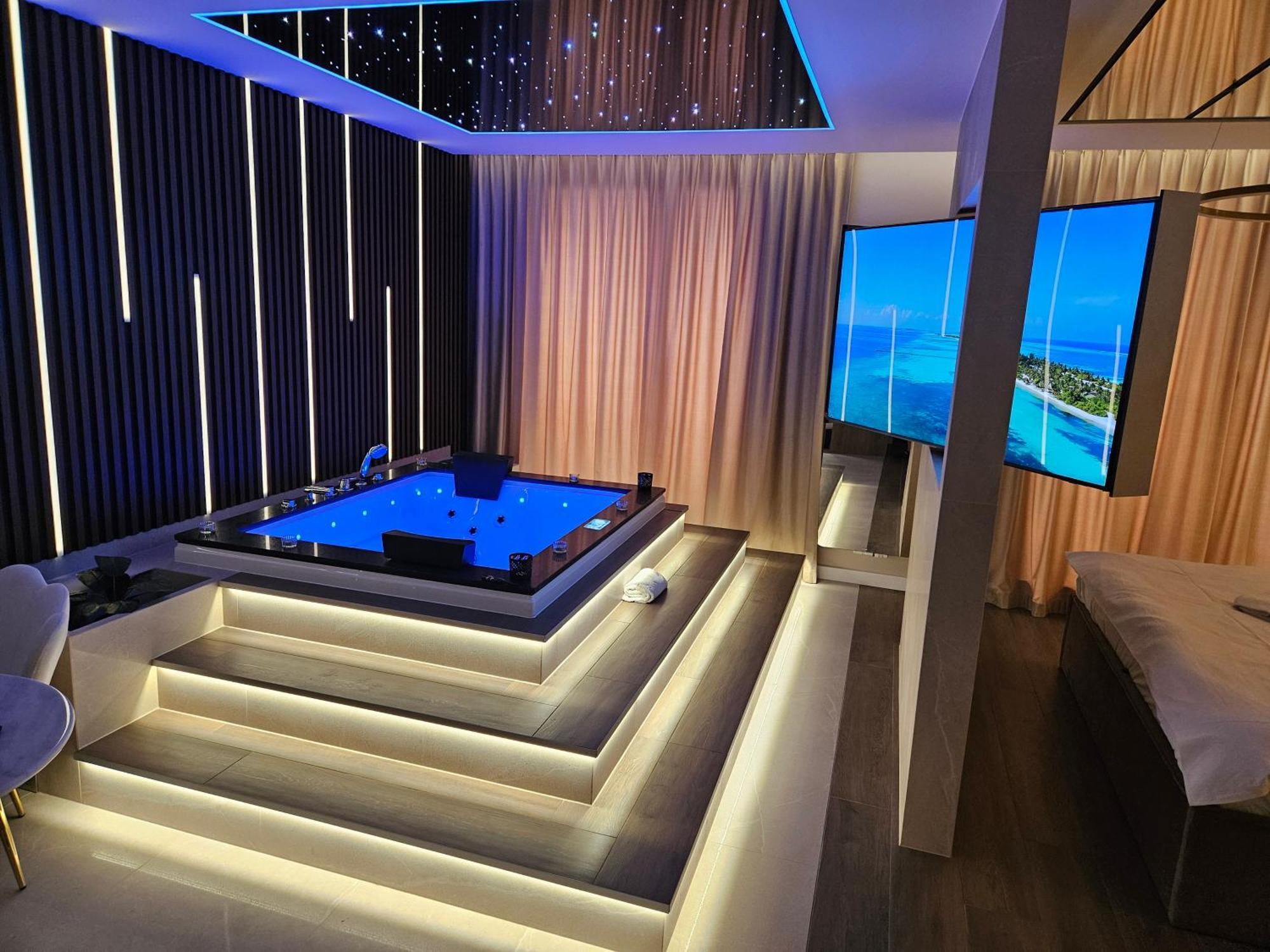Masarska 8 Vip Apartamenty Jacuzzi Krakow Bagian luar foto