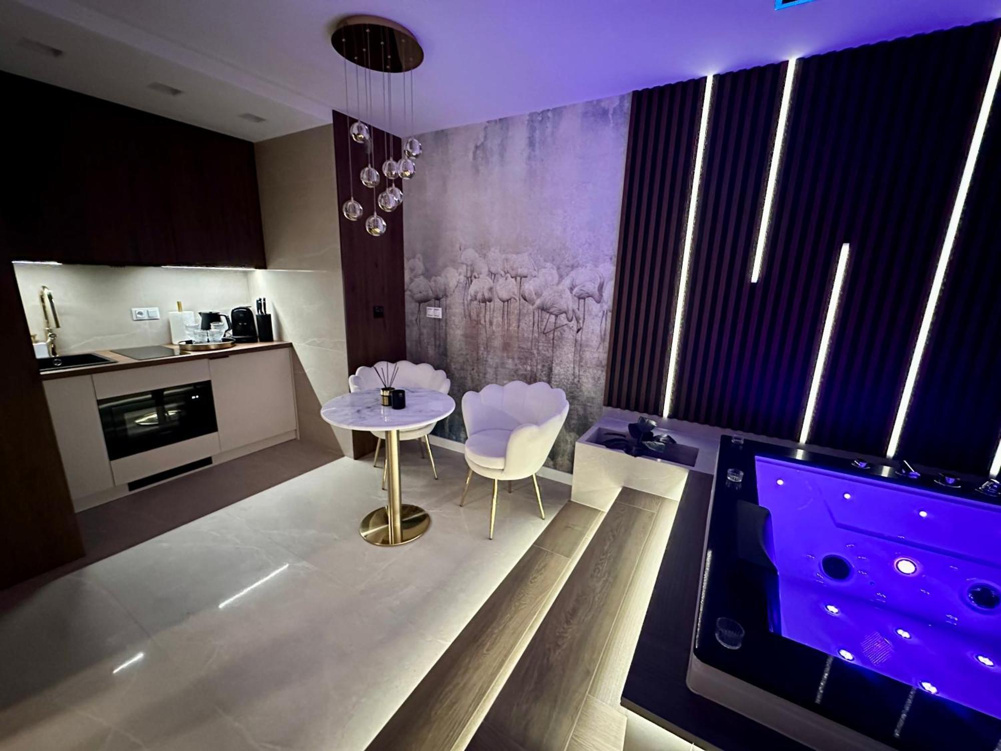 Masarska 8 Vip Apartamenty Jacuzzi Krakow Bagian luar foto