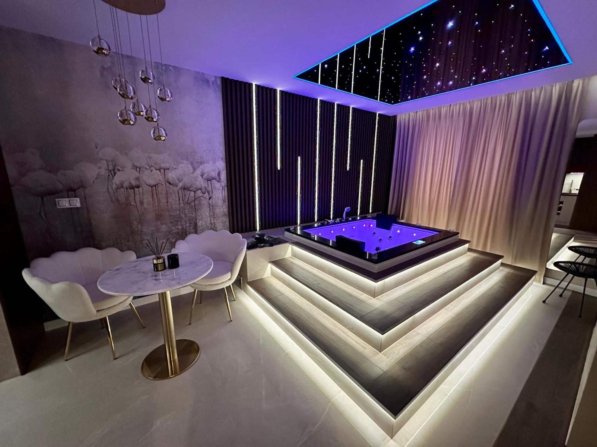 Masarska 8 Vip Apartamenty Jacuzzi Krakow Bagian luar foto